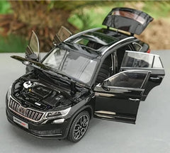 [OEM] 1:18 Skoda 2018 Karoq GT nero modellino di auto Die-Cast