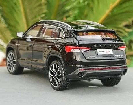 [OEM] 1:18 Skoda 2018 Karoq GT Black Model Car Die-Cast
