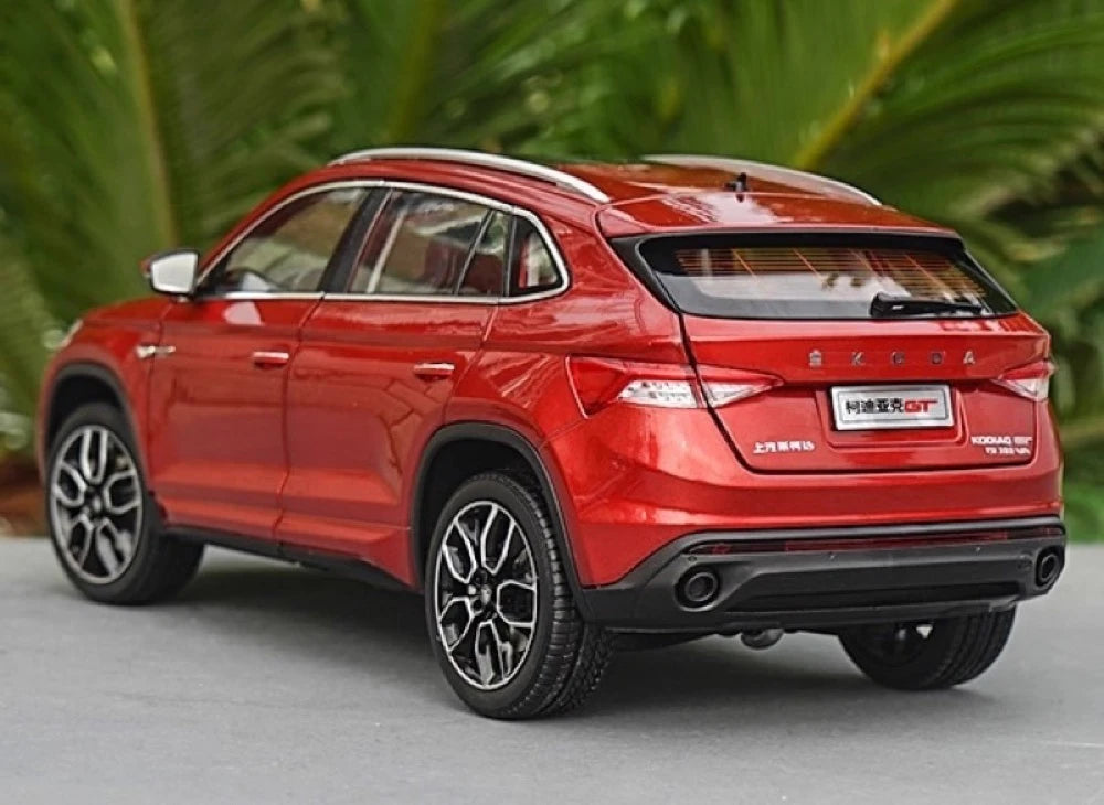 [OEM] 1:18 Skoda 2018 Karoq GT Red Model Car Die-Cast