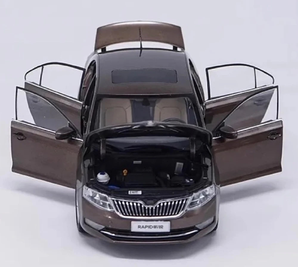 [OEM] 1:18 Skoda 2018 Rapid marron voiture miniature Die-Cast