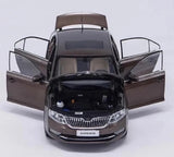 [OEM] 1:18 Skoda 2018 Rapid Brown Model Car Die-Cast