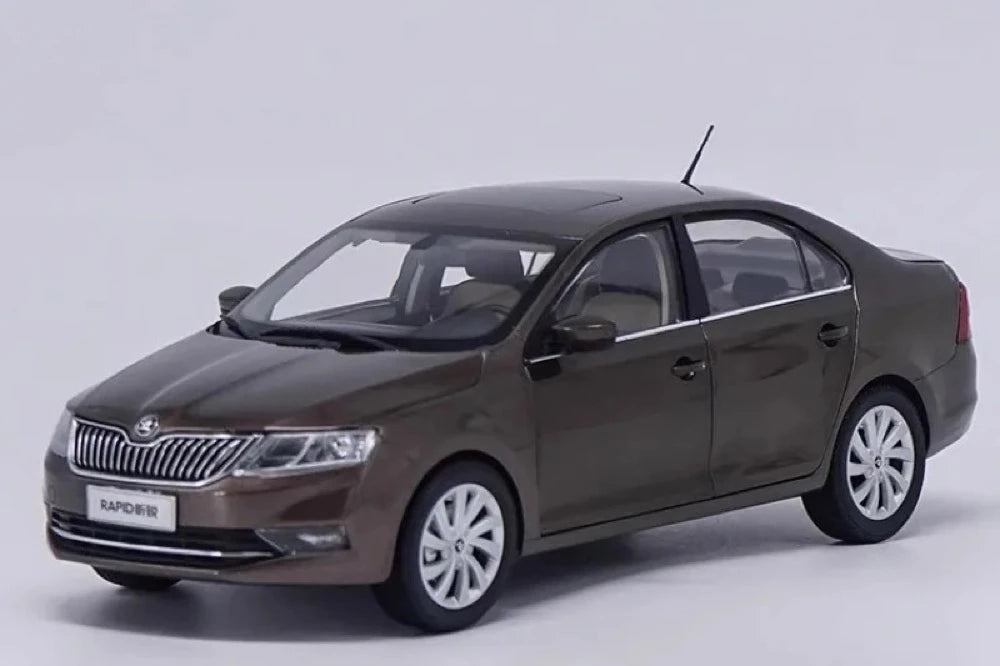 [OEM] 1:18 Skoda 2018 Rapid marron voiture miniature Die-Cast