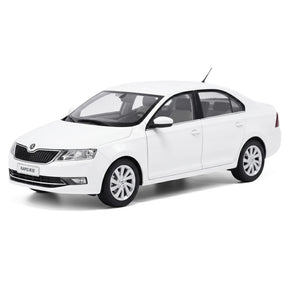 [OEM] 1:18 Skoda 2018 Rapid White Model Car Die-Cast