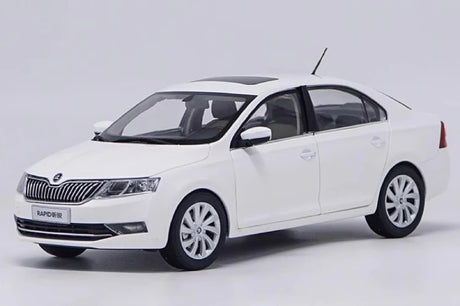 [OEM] 1:18 Skoda 2018 Rapid White Model Car Die-Cast