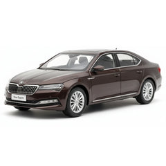[OEM] 1:18 Skoda 2020 Superb Purple Model Car Die-Cast