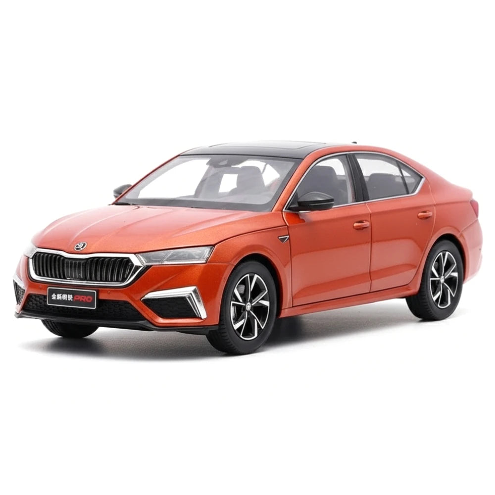 [OEM] 1:18 Skoda 2021 Octavia Orange Model Car Die-Cast