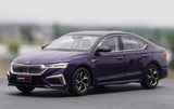 [OEM] 1:18 Skoda 2021 Octavia lila modellbil Die-Cast
