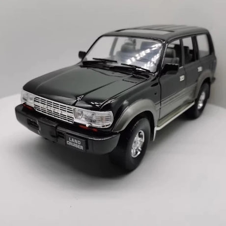 [OEM] 1:18 Toyota 1990 Land Cruiser 80 Series Black Model Car Die-Cast