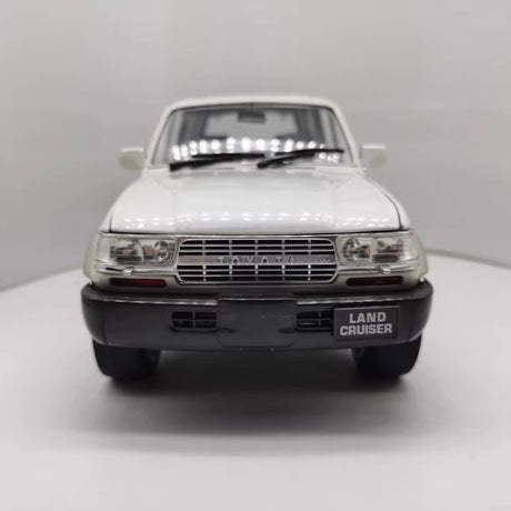 [OEM] 1:18 Toyota 1990 Land Cruiser 80 Series vit modellbil Die-Cast
