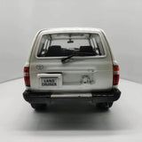 [OEM] 1:18 Toyota 1990 Land Cruiser 80 Series White Model Car Die-Cast