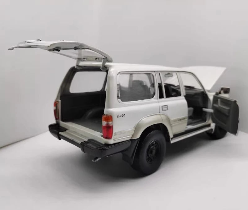 [OEM] 1:18 Toyota 1990 Land Cruiser 80 Series White Model Car Die-Cast
