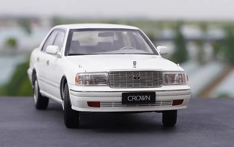 [OEM] 1:18 Toyota 1995 Crown 155 White Model Car Die-Cast
