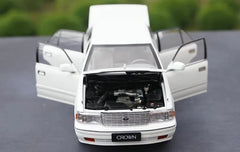 [OEM] 1:18 Toyota 1995 Crown 155 White Model Car Die-Cast