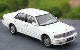 [OEM] 1:18 Toyota 1995 Crown 155 blanc voiture miniature Die-Cast