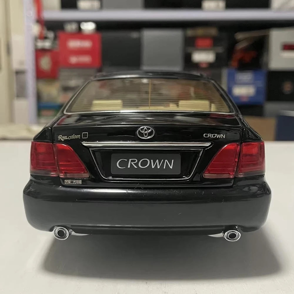 [OEM] 1:18 Toyota 2003 Crown S180 Black Model Car Die-Cast