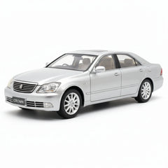 [OEM] 1:18 Toyota 2003 Crown S180 Silver Model Car Die-Cast