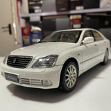 [OEM] 1:18 Toyota 2003 Crown S180 White Model Car Die-Cast