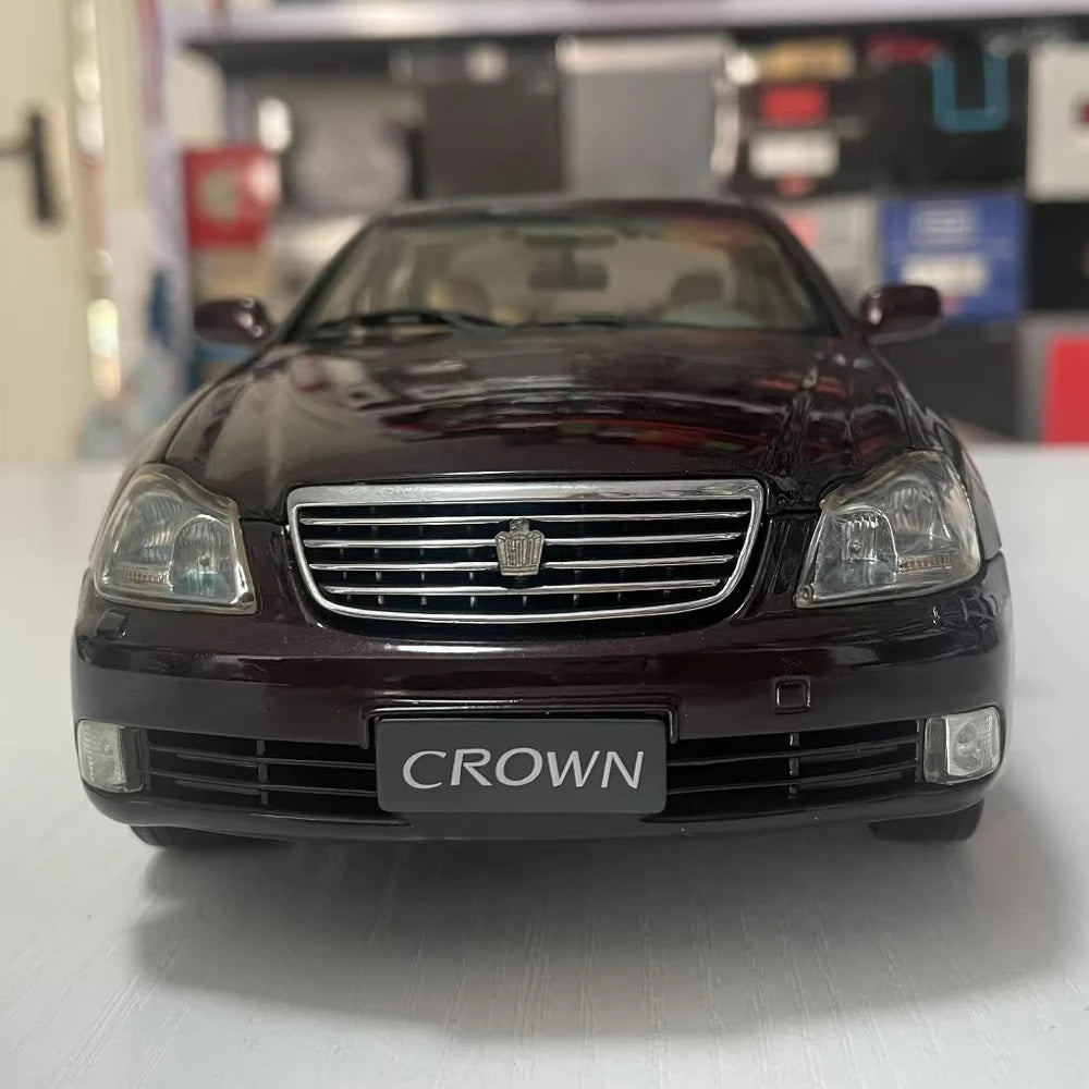 [OEM] 1:18 Toyota 2003 Crown S180 Wine Model Car Die-Cast
