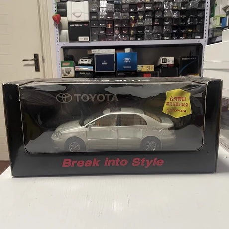 [OEM] 1:18 Toyota 2004 Corolla Altis argent voiture miniature Die-Cast