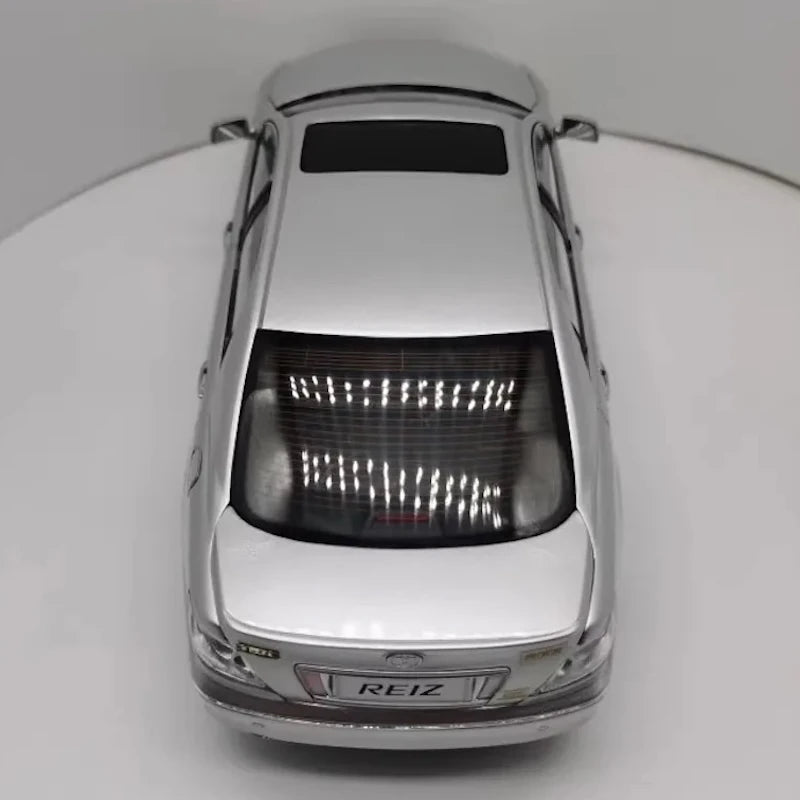 [OEM] 1:18 Toyota 2004 Mark X argento modellino di auto Die-Cast