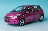 [OEM] 1:18 Toyota 2005 Yaris Pink Model Car Die-Cast