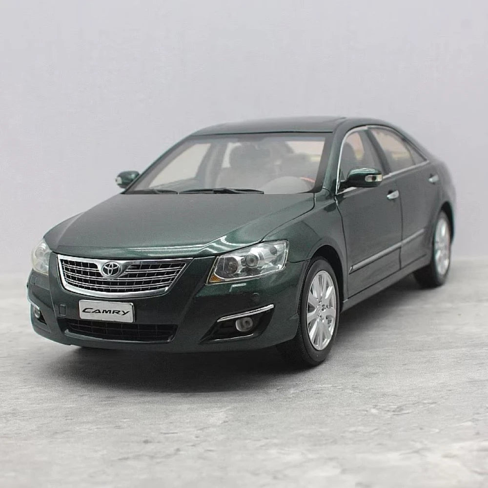 [OEM] 1:18 Toyota 2006 Camry Green Model Car Die-Cast