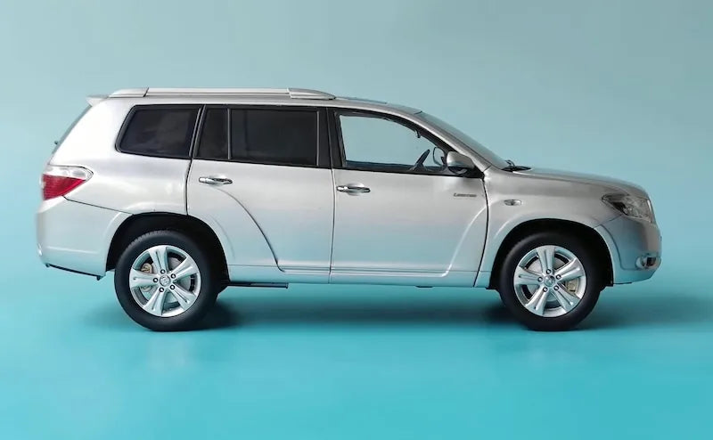 [OEM] 1:18 Toyota 2007 Highlander Kluger Silver Model Car Die-Cast