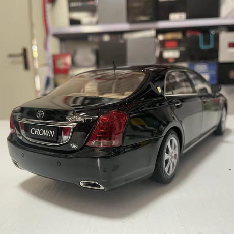 [OEM] 1:18 Toyota 2008 Crown S200 noir voiture miniature Die-Cast