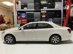 [OEM] 1:18 Toyota 2008 Crown S200 bianco modellino di auto Die-Cast