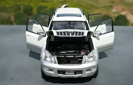 [OEM] 1:18 Toyota 2008 Land Cruiser Prado White Model Car Die-Cast