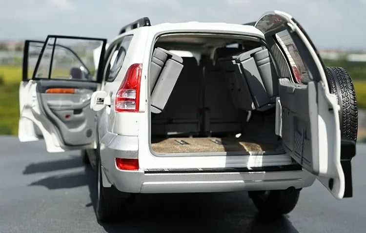 [OEM] 1:18 Toyota 2008 Land Cruiser Prado White Model Car Die-Cast