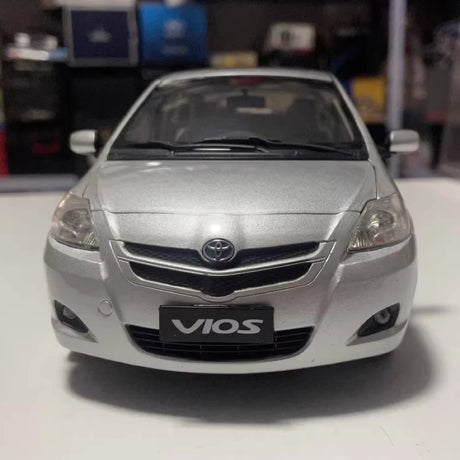 [OEM] 1:18 Toyota 2008 Vios XP90 argent voiture miniature Die-Cast