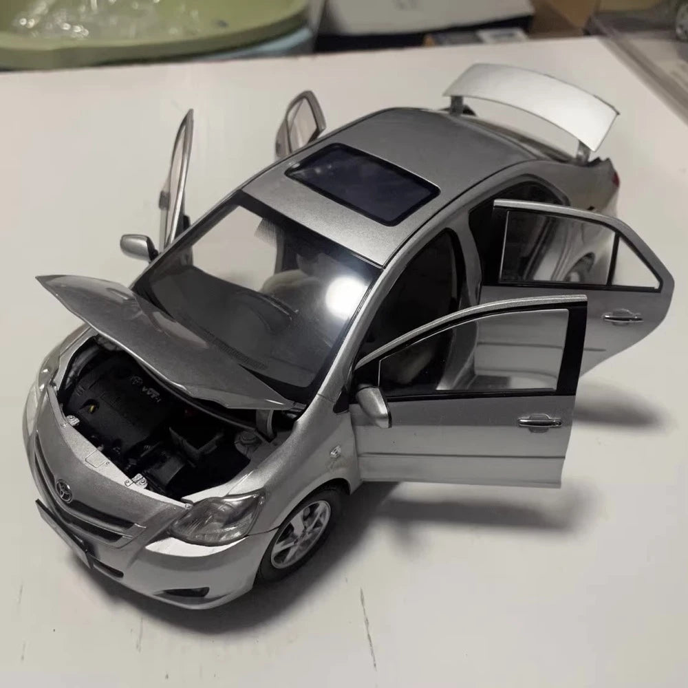[OEM] 1:18 Toyota 2008 Vios XP90 Silver Model Car Die-Cast