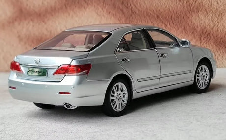 [OEM] 1:18 Toyota 2009 Camry Silver Model Car Die-Cast