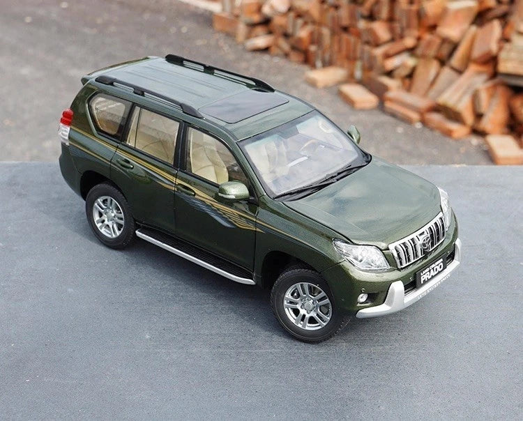 [OEM] 1:18 Toyota 2009 Land Cruiser Prado Green Line Model Car Die-Cast