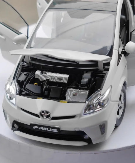 [OEM] 1:18 Toyota 2009 Prius White Model Car Die-Cast
