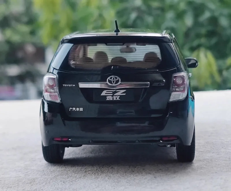 [OEM] 1:18 Toyota 2009 Verso Black Model Car Die-Cast