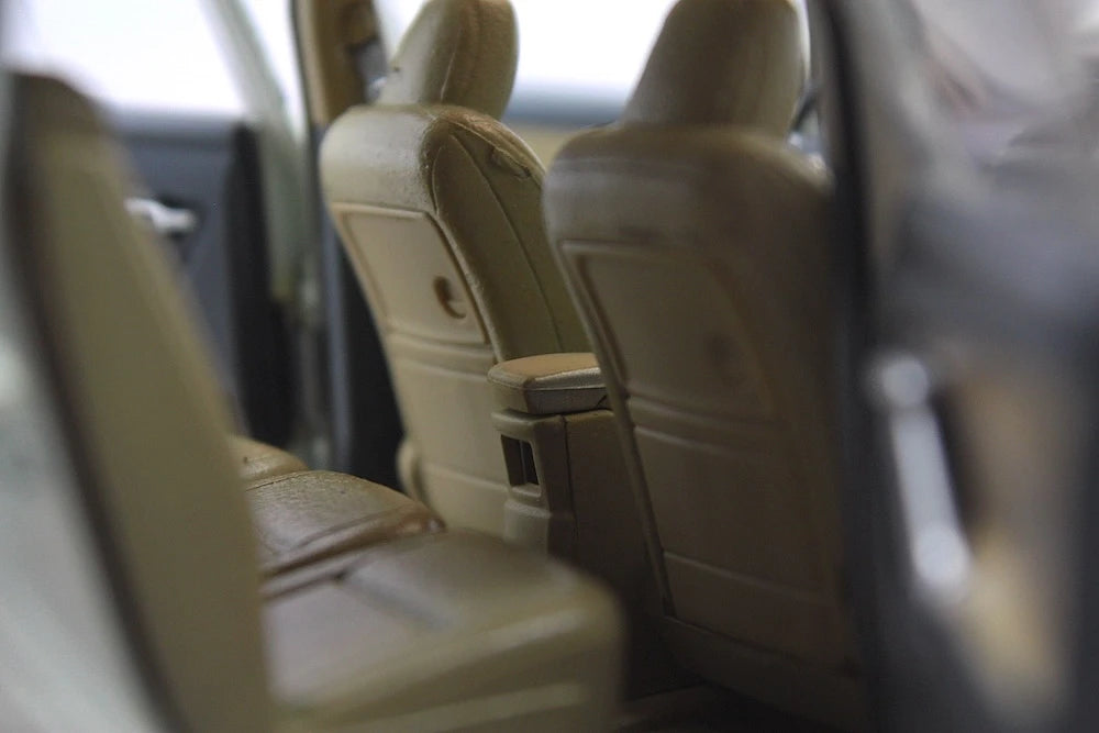 [OEM] 1:18 Toyota 2009 Verso bianco modellino di auto Die-Cast
