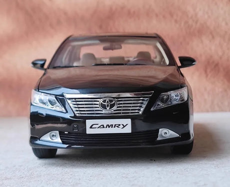 [OEM] 1:18 Toyota 2011 Camry Black Model Car Die-Cast