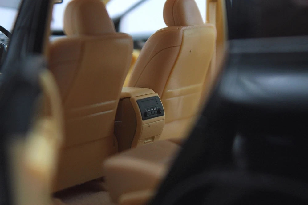 [OEM] 1:18 Toyota 2012 Highlander nero modellino di auto Die-Cast