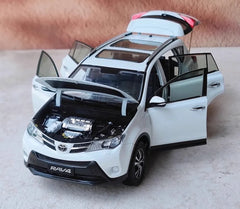 [OEM] 1:18 Toyota 2013 RAV4 White Model Car Die-Cast
