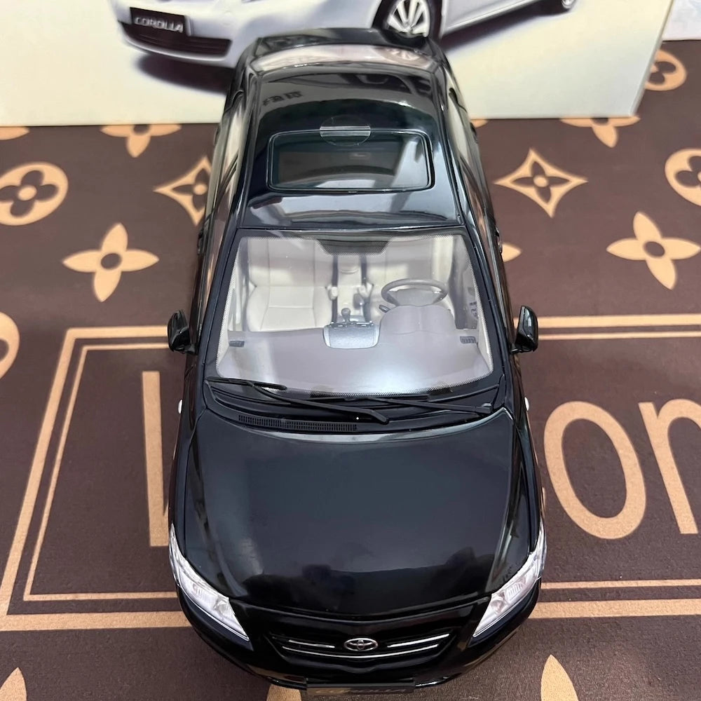 [OEM] 1:18 Toyota 2014 Corolla 10th Black Model Car Die-Cast