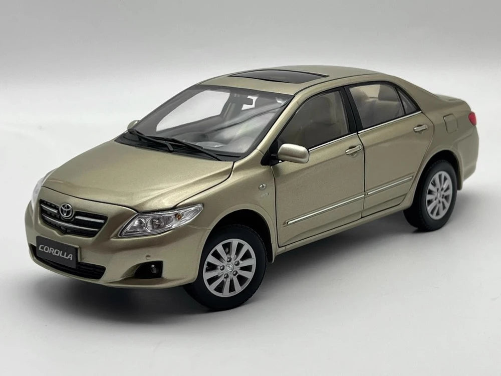 [OEM] 1:18 Toyota 2014 Corolla 10th Gold Model Car Die-Cast