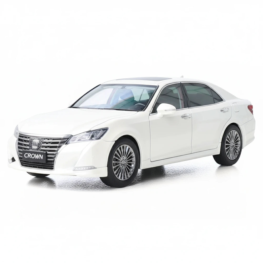 [OEM] 1:18 Toyota 2014 Crown 14th White Model Car Die-Cast