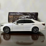 [OEM] 1:18 Toyota 2014 Crown 14th White Model Car Die-Cast