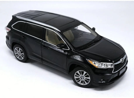 [OEM] 1:18 Toyota 2015 Highlander svart modellbil Die-Cast