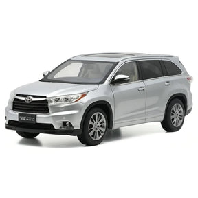 [OEM] 1:18 Toyota 2015 Highlander Silver Model Car Die-Cast