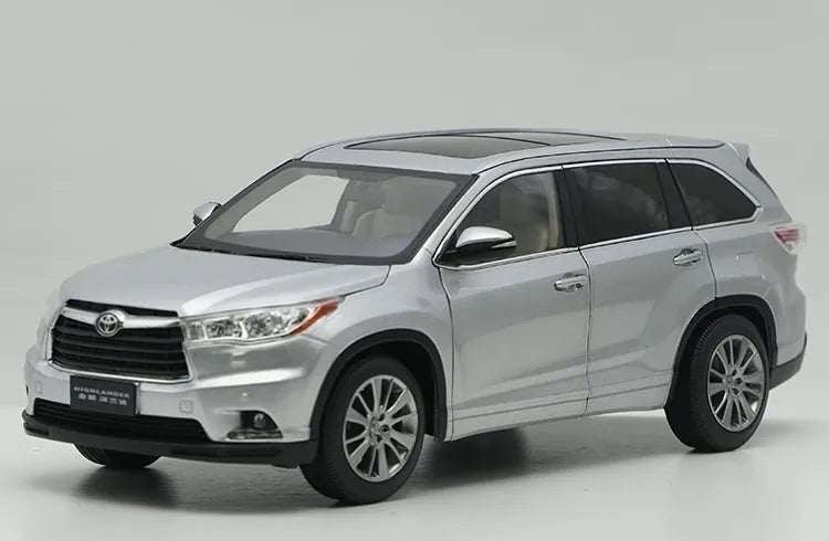 [OEM] 1:18 Toyota 2015 Highlander Silver Model Car Die-Cast