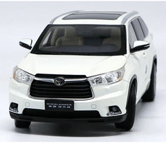 [OEM] 1:18 Toyota 2015 Highlander White Model Car Die-Cast