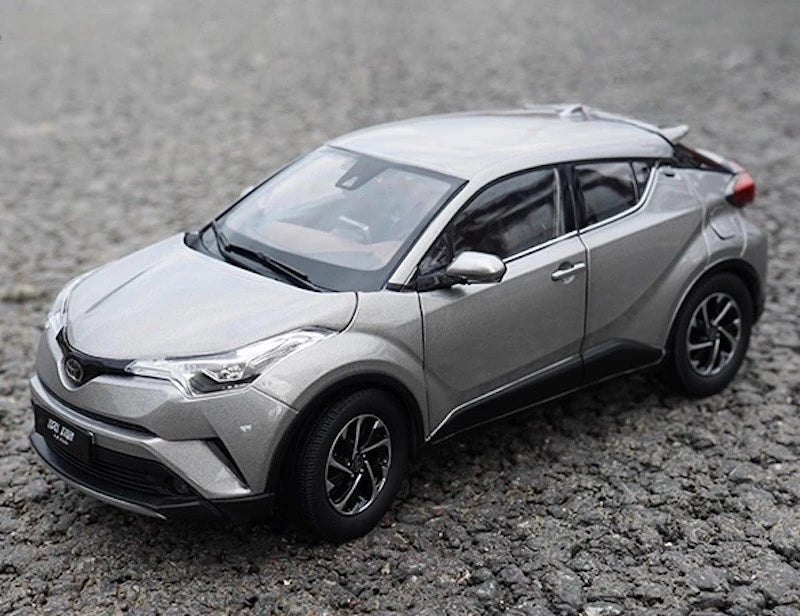 [OEM] 1:18 Toyota 2017 C-HR grigio modellino di auto Die-Cast